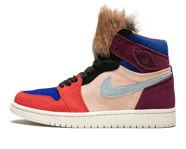 J1H - ALEALI MAY COURT LUXE MAYA MOORE