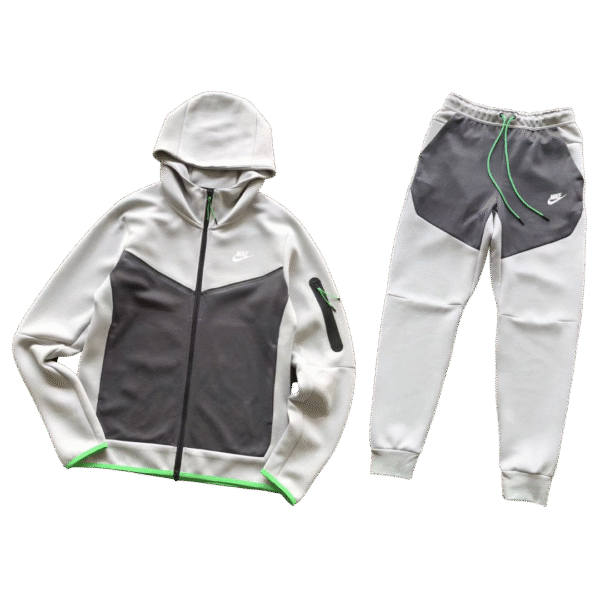 TECH FLEECE - WHITE/GREY